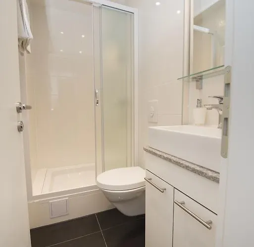 アンニャ * スプリト