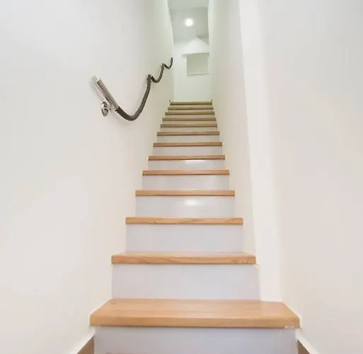 アパート アンニャ *